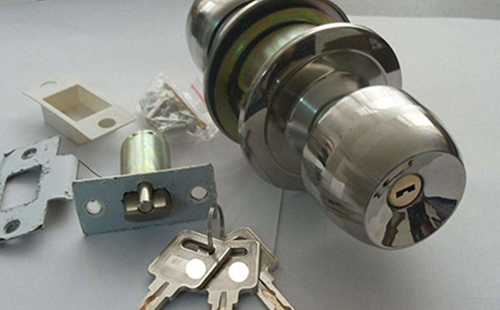 凤庆24小时上门开锁公司